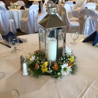 Lantern Wreath