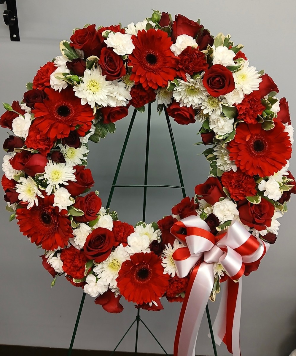 Red and White Wreath