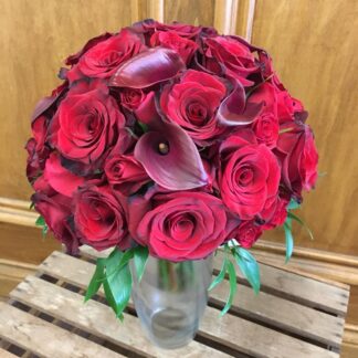 Burgundy Callas & Roses