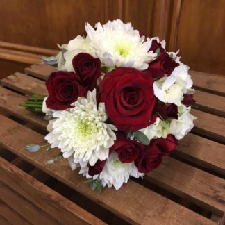 Red & White Mini Bouquet