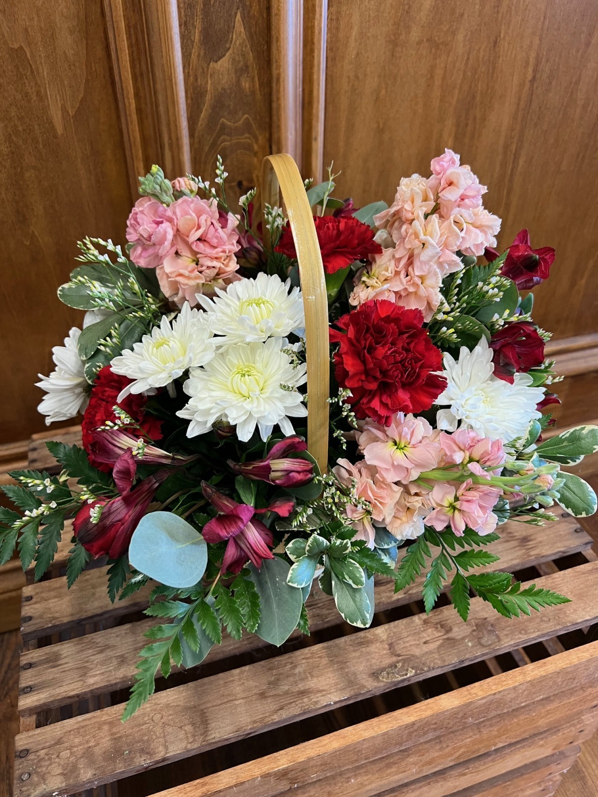 Lutz Valentine Basket
