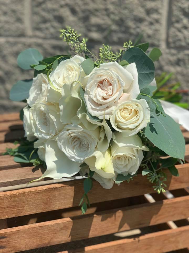 Calla's & Roses Bouquet